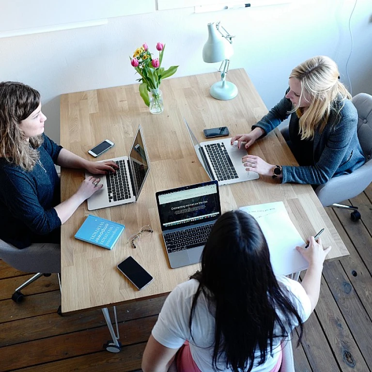 Elevating Professionalism in HR with Artificial Intelligence