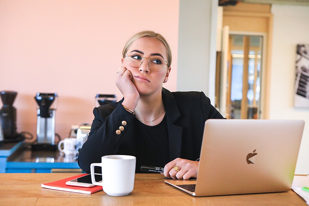 Innovative Approaches to Staff Evaluation Using AI